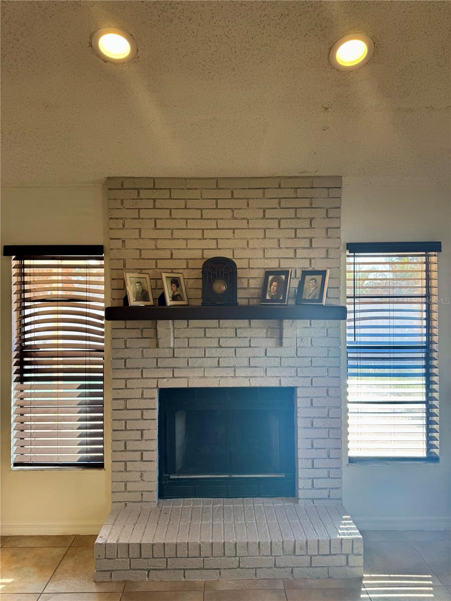 Image 8 of 36 For 2904 Nipawin Court