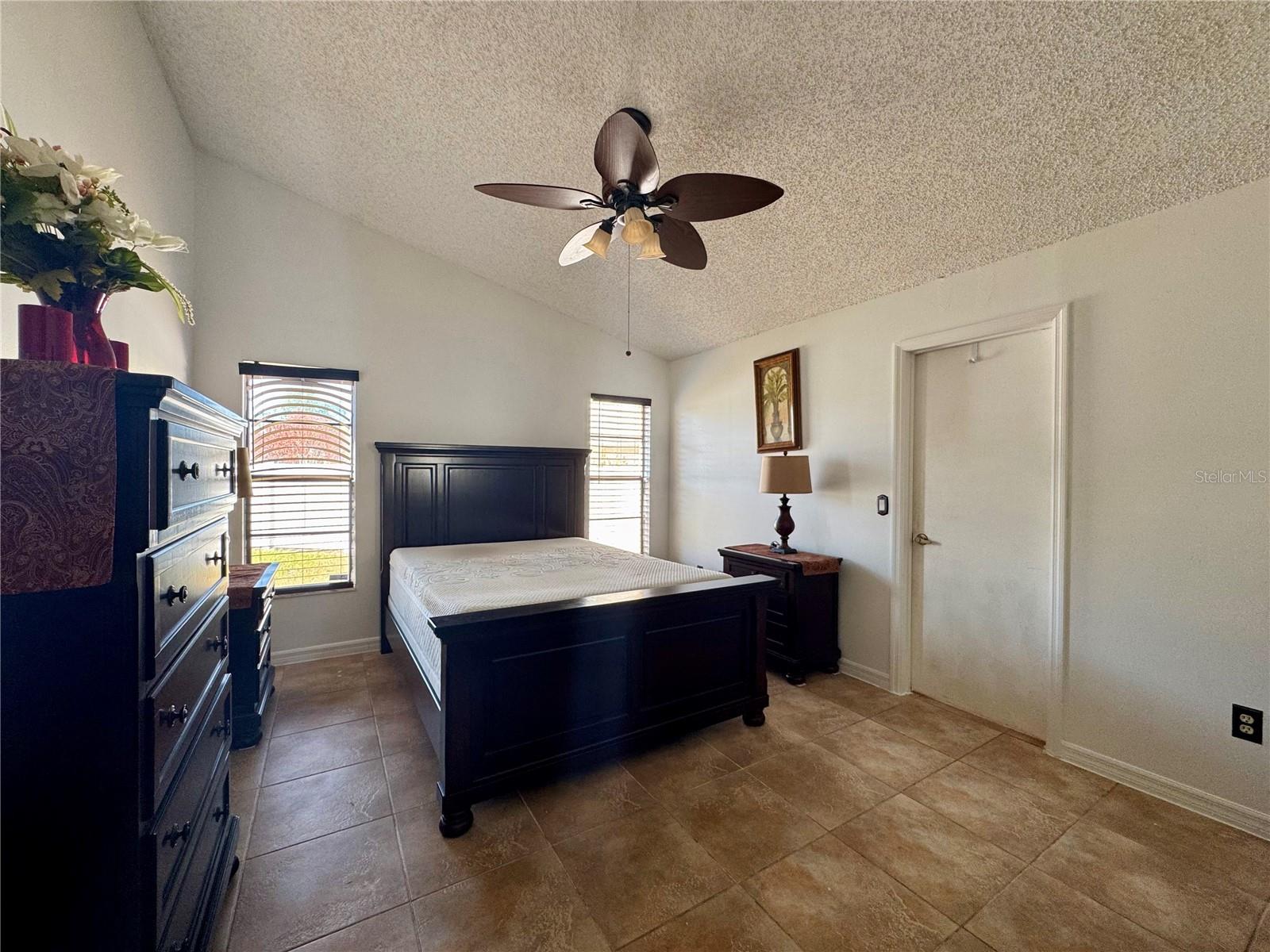 Image 9 of 36 For 2904 Nipawin Court