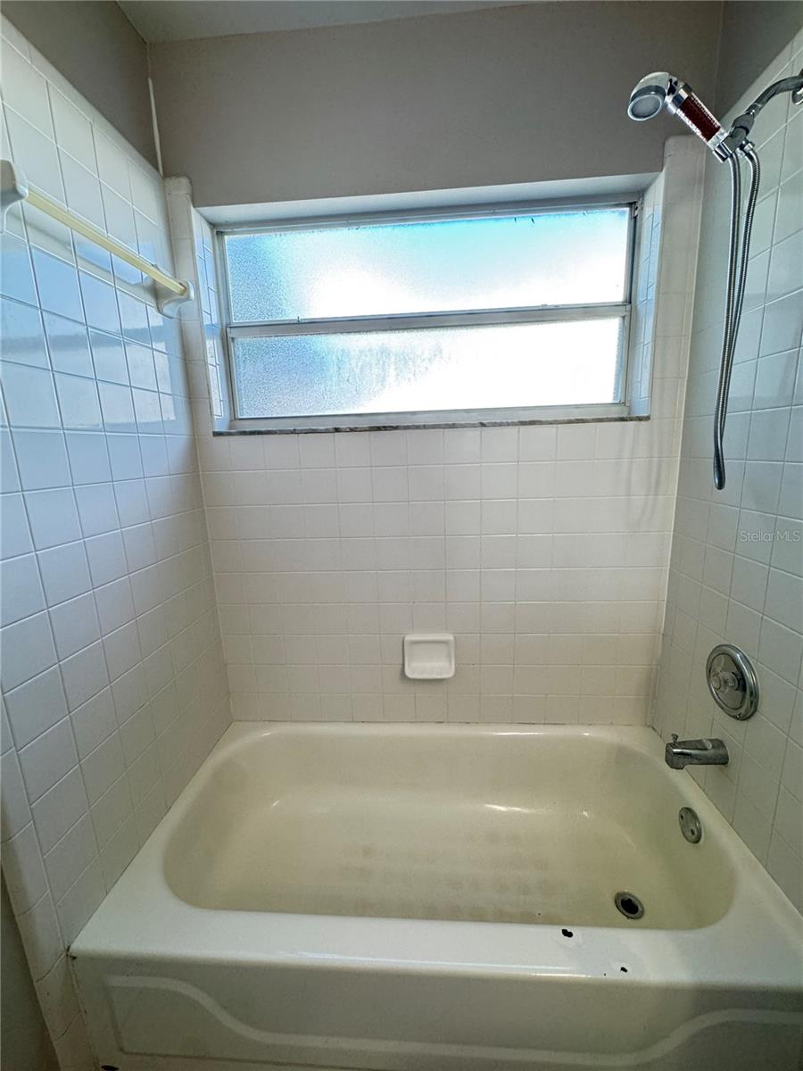 Image 28 of 33 For 14738 Peppermill Trail