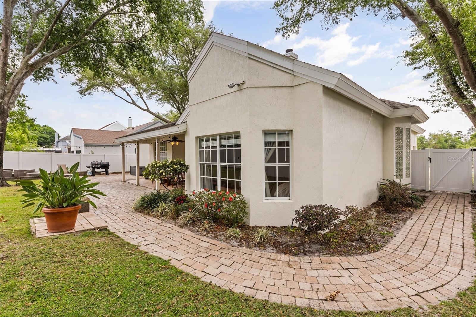 Image 41 of 47 For 1934 Thoroughbred Drive