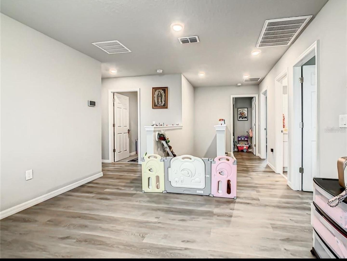 Image 22 of 41 For 1210 Zambrana Court