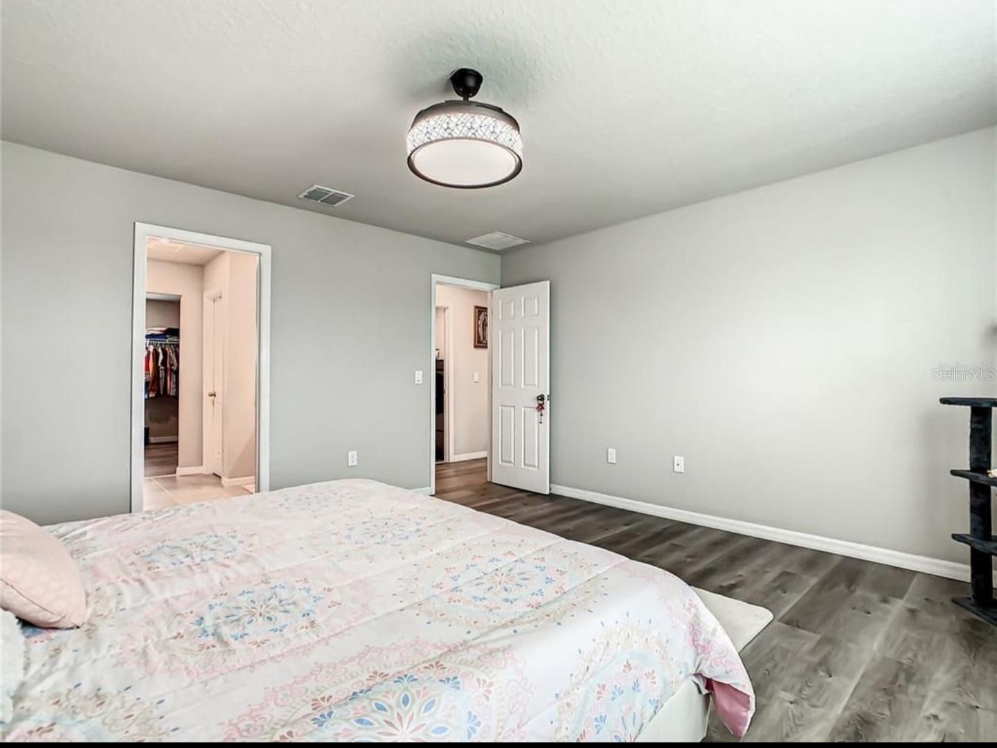 Image 37 of 41 For 1210 Zambrana Court