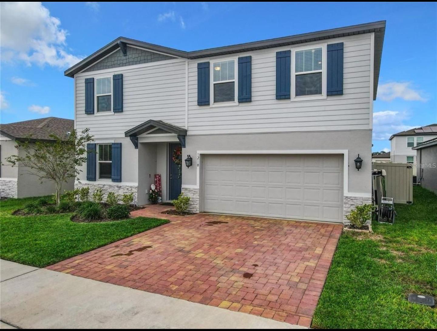 Image 7 of 41 For 1210 Zambrana Court