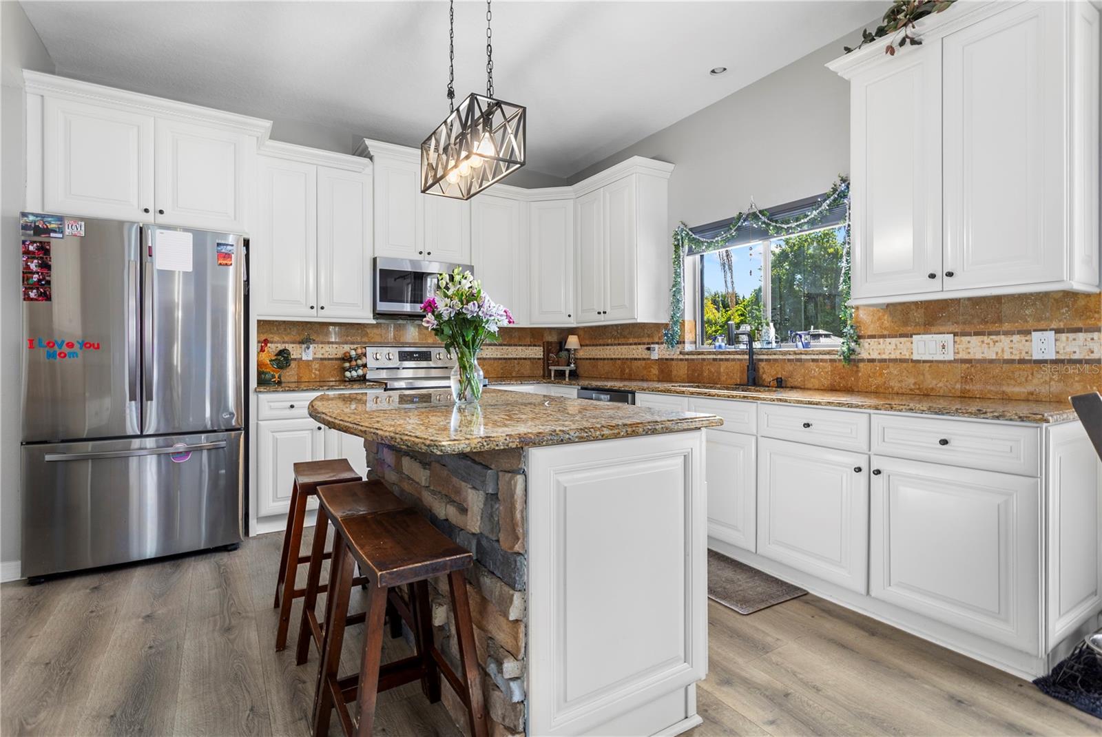 Image 6 of 51 For 1140 Gallant Fox Way