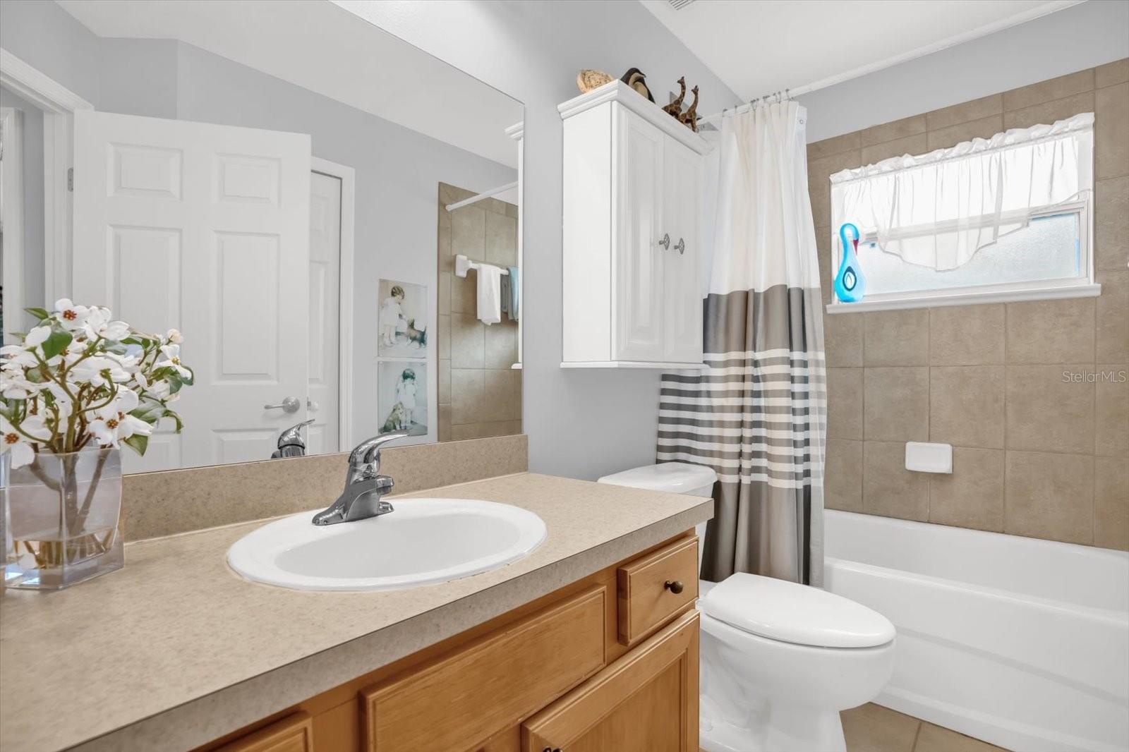Image 14 of 39 For 3440 Grenville Drive