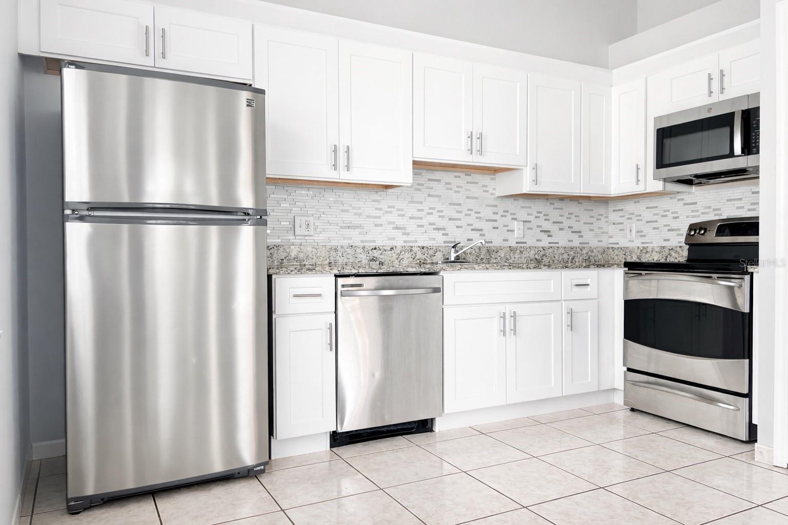 Image 6 of 17 For 7915 Tumbleweed Court