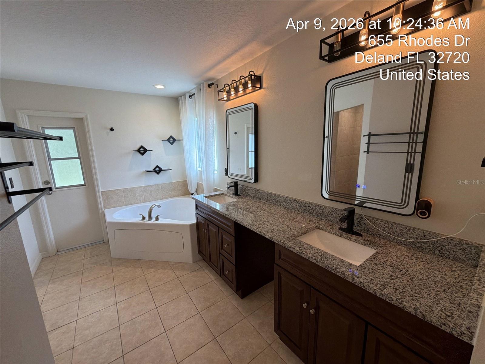 Image 12 of 20 For 655 Rhodes Drive