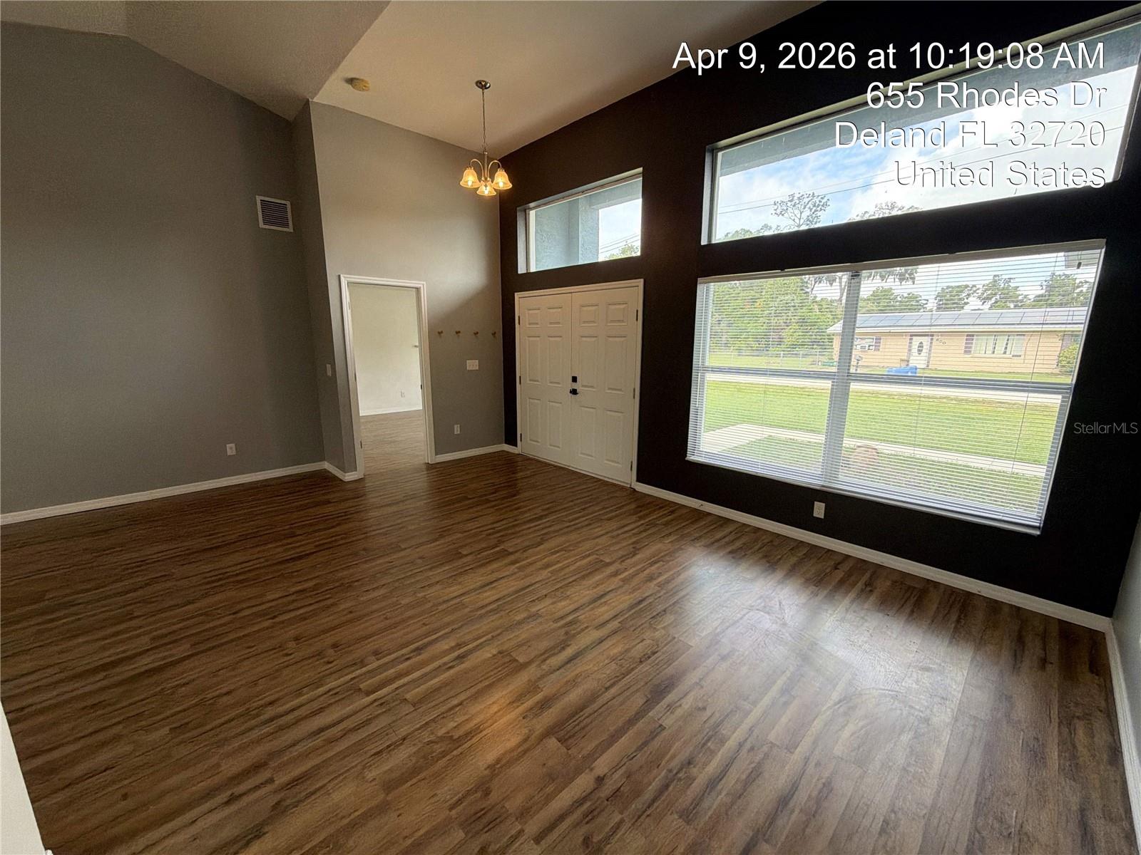 Image 3 of 20 For 655 Rhodes Drive