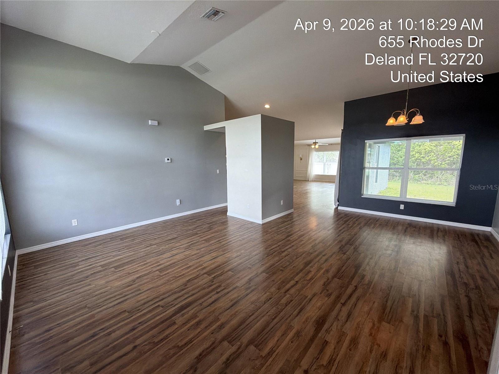 Image 5 of 20 For 655 Rhodes Drive