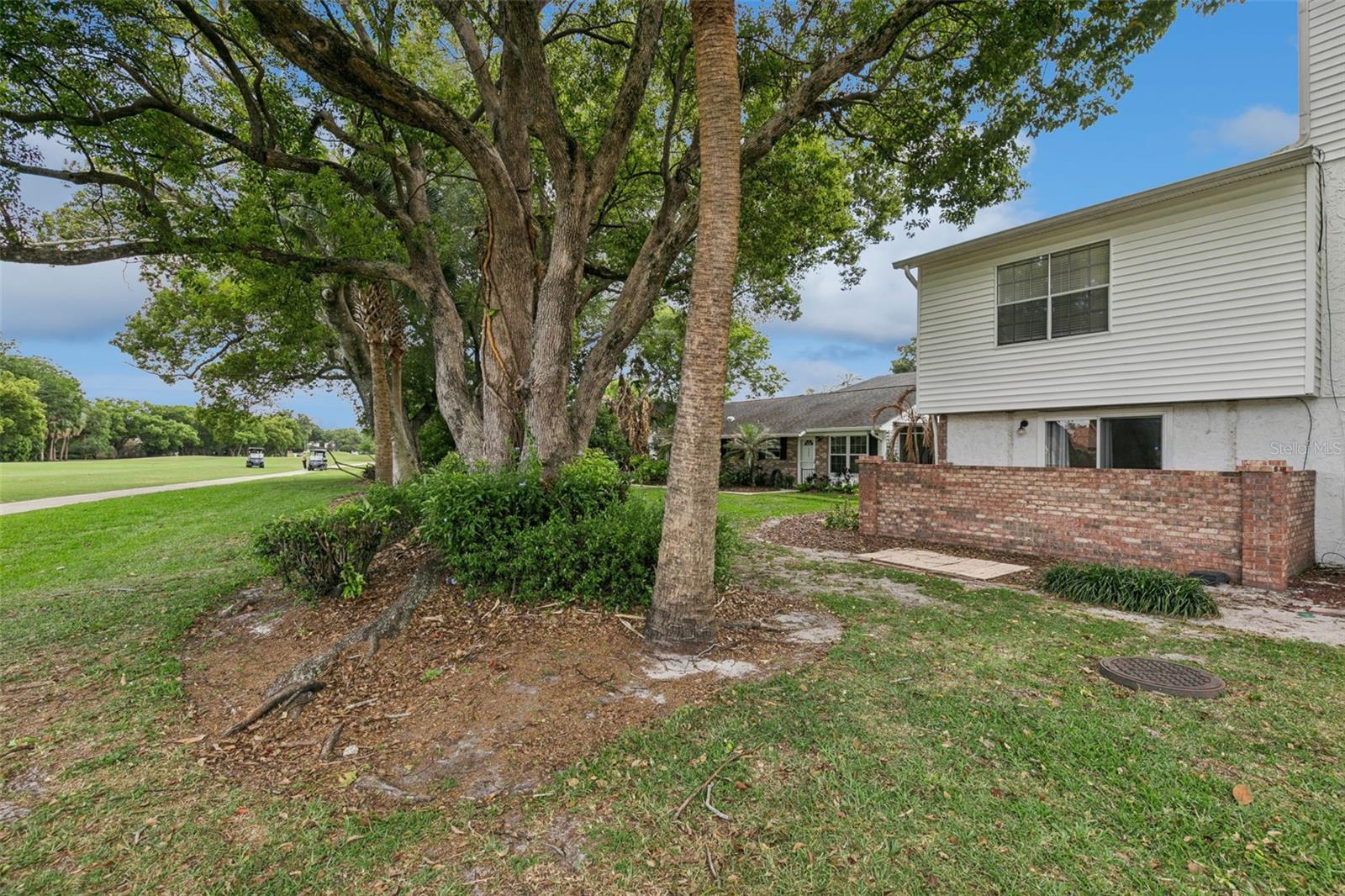 Image 31 of 40 For 496 Par Street 496