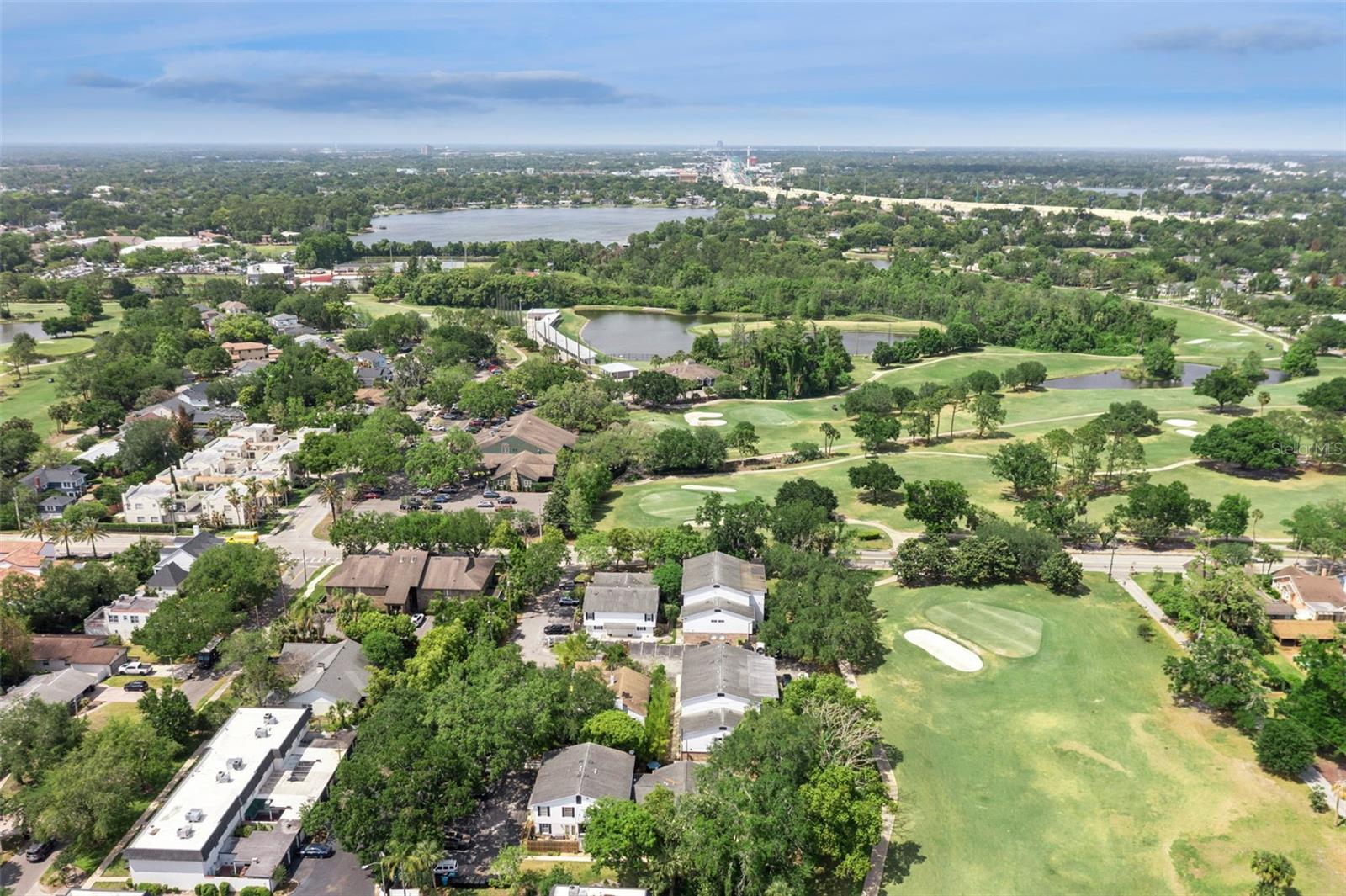 Image 37 of 40 For 496 Par Street 496