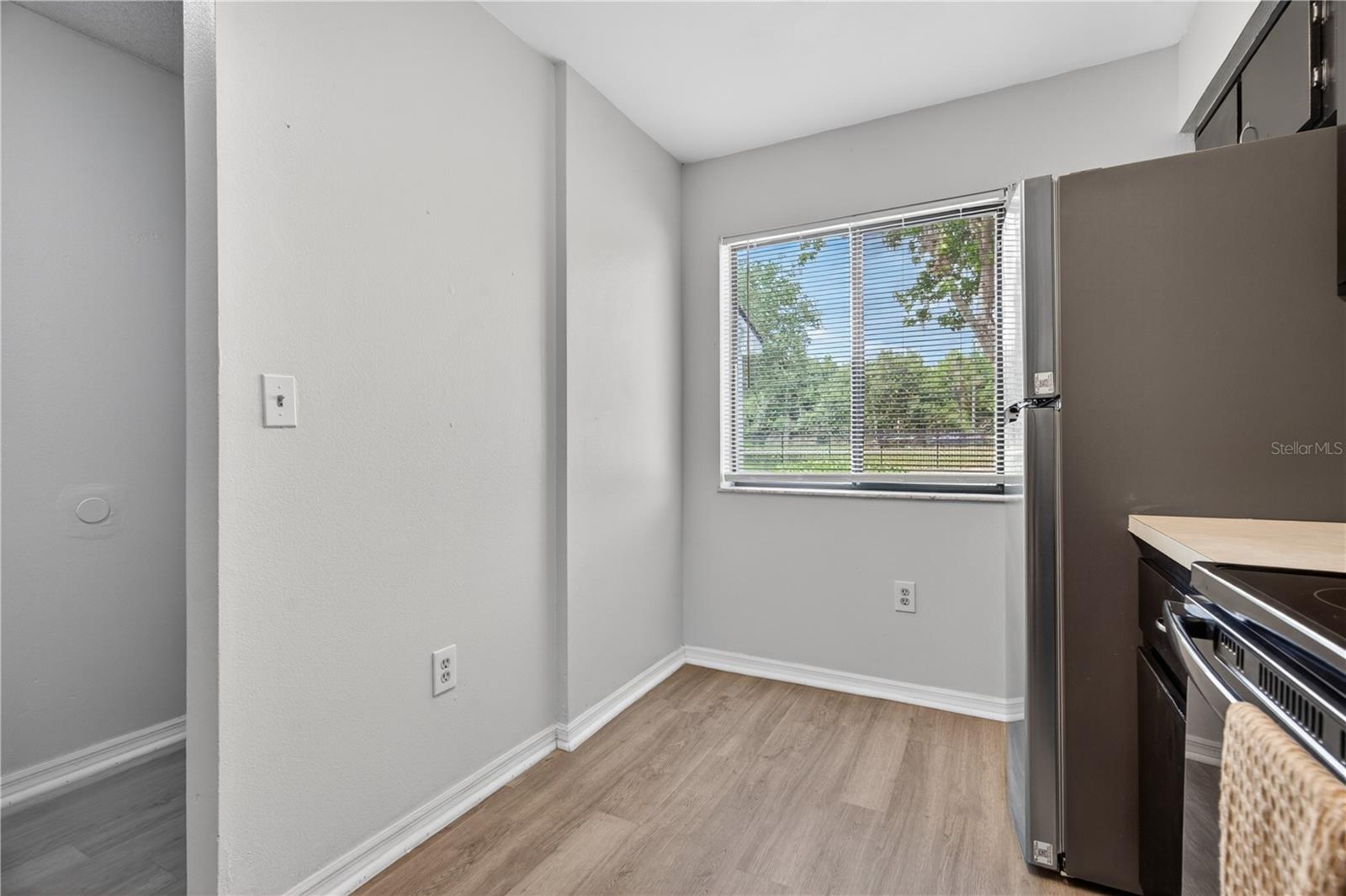 Image 18 of 60 For 502 Prestwick Place 0