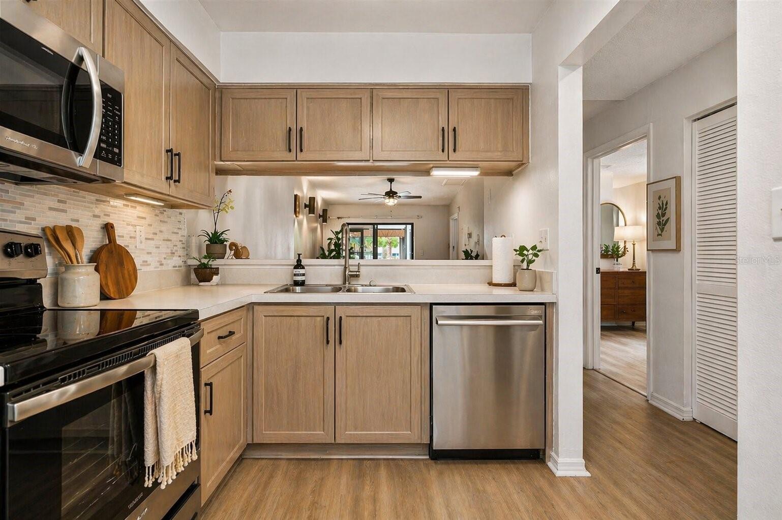 Image 19 of 60 For 502 Prestwick Place 0