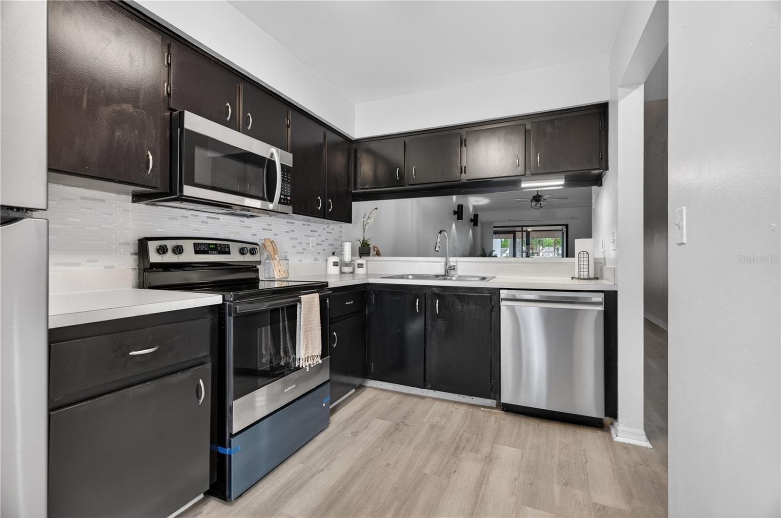 Image 22 of 60 For 502 Prestwick Place 0