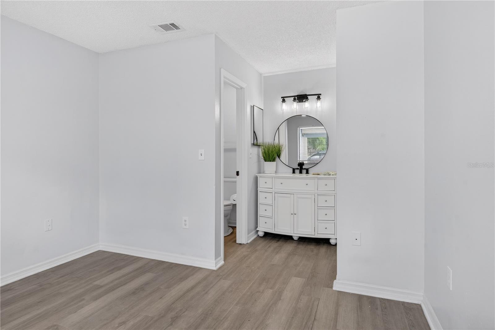 Image 36 of 60 For 502 Prestwick Place 0