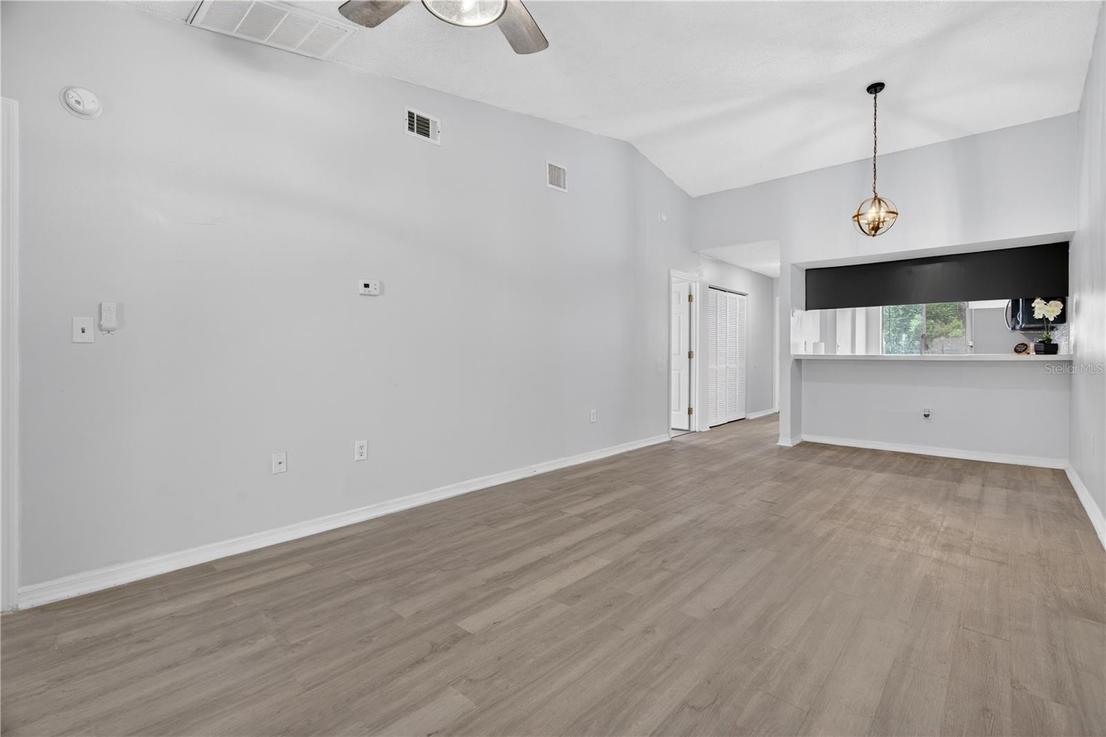 Image 6 of 60 For 502 Prestwick Place 0