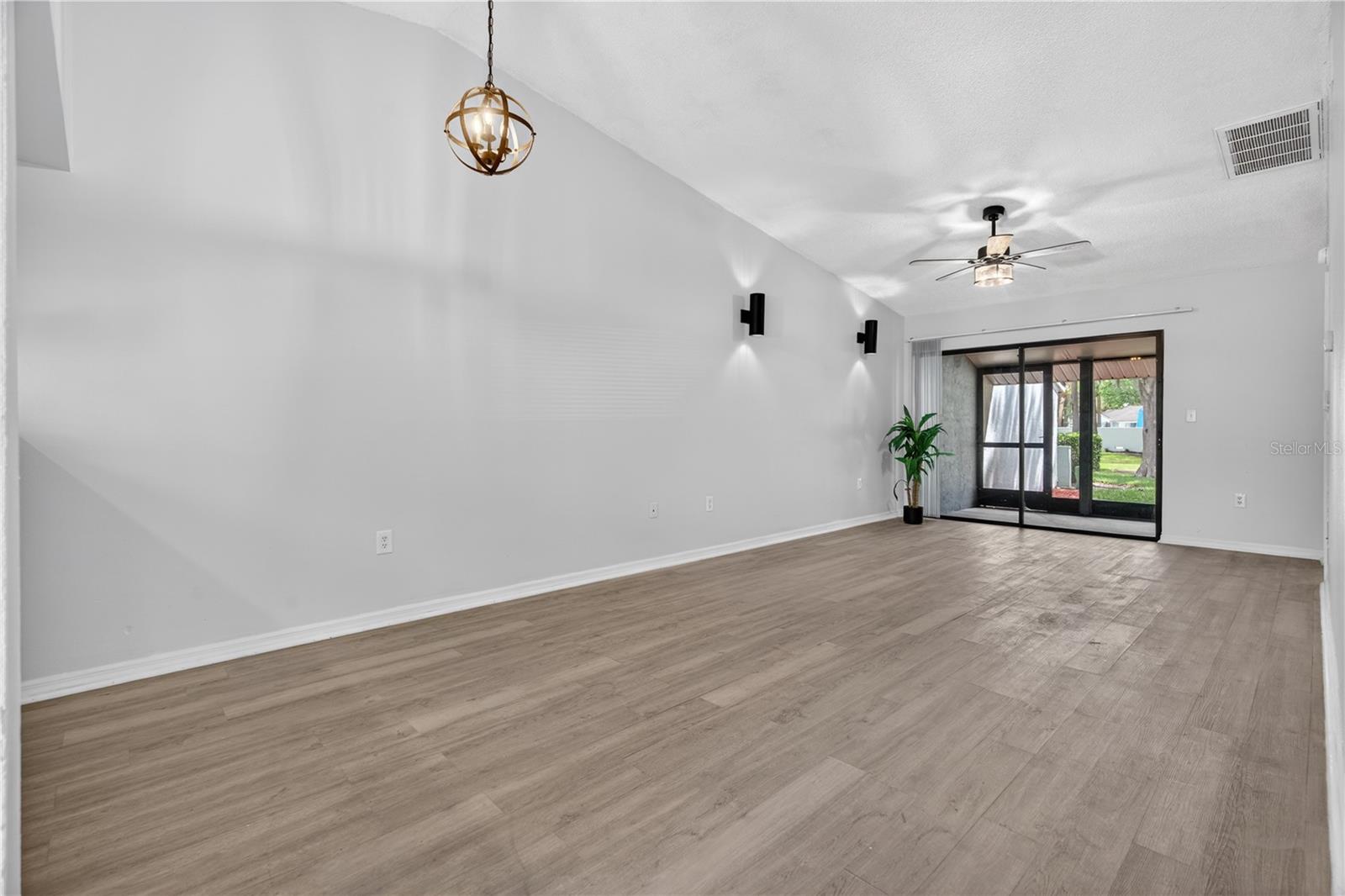 Image 8 of 60 For 502 Prestwick Place 0