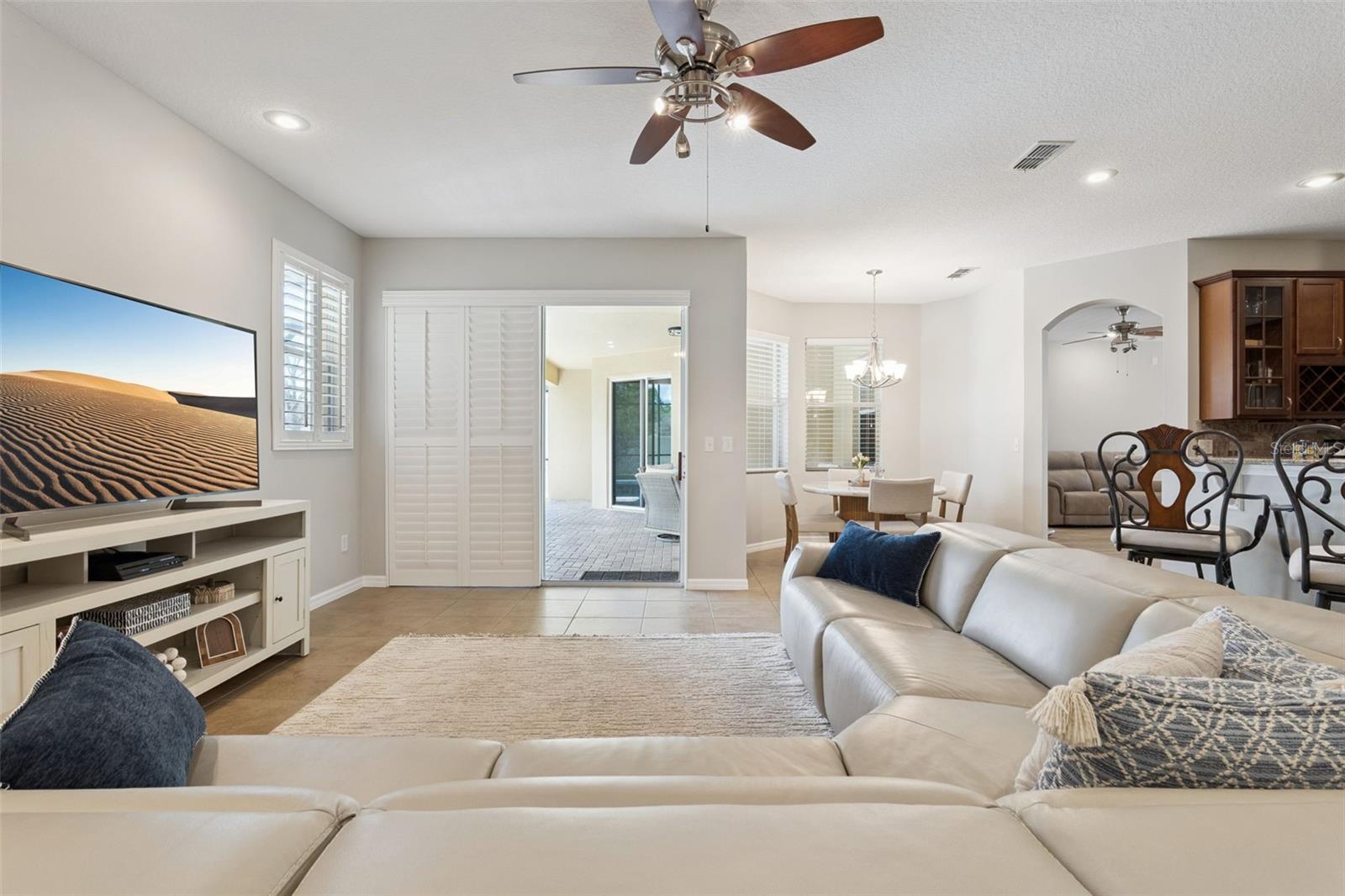 Image 17 of 43 For 1862 Lorenzo Lane