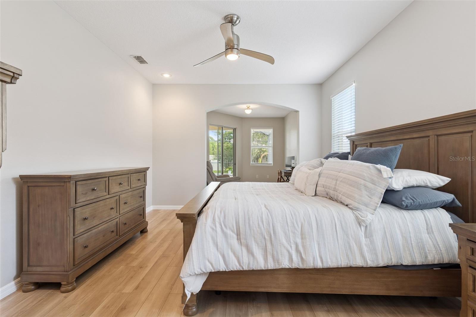 Image 21 of 43 For 1862 Lorenzo Lane