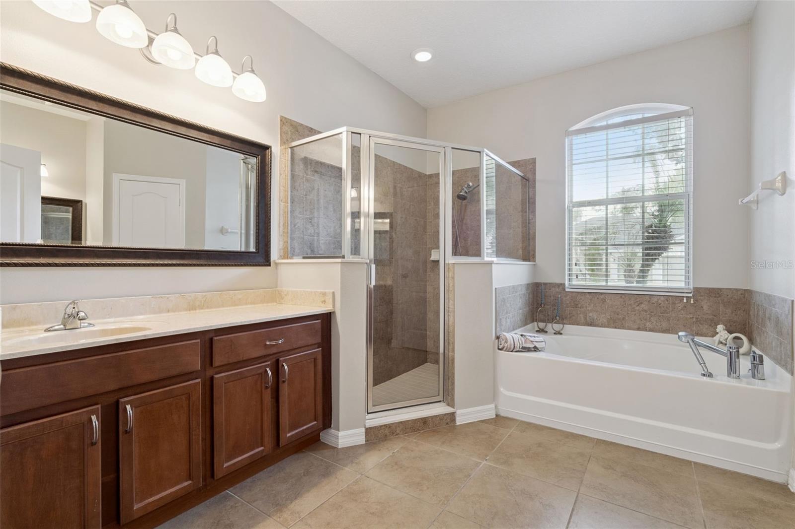 Image 25 of 43 For 1862 Lorenzo Lane