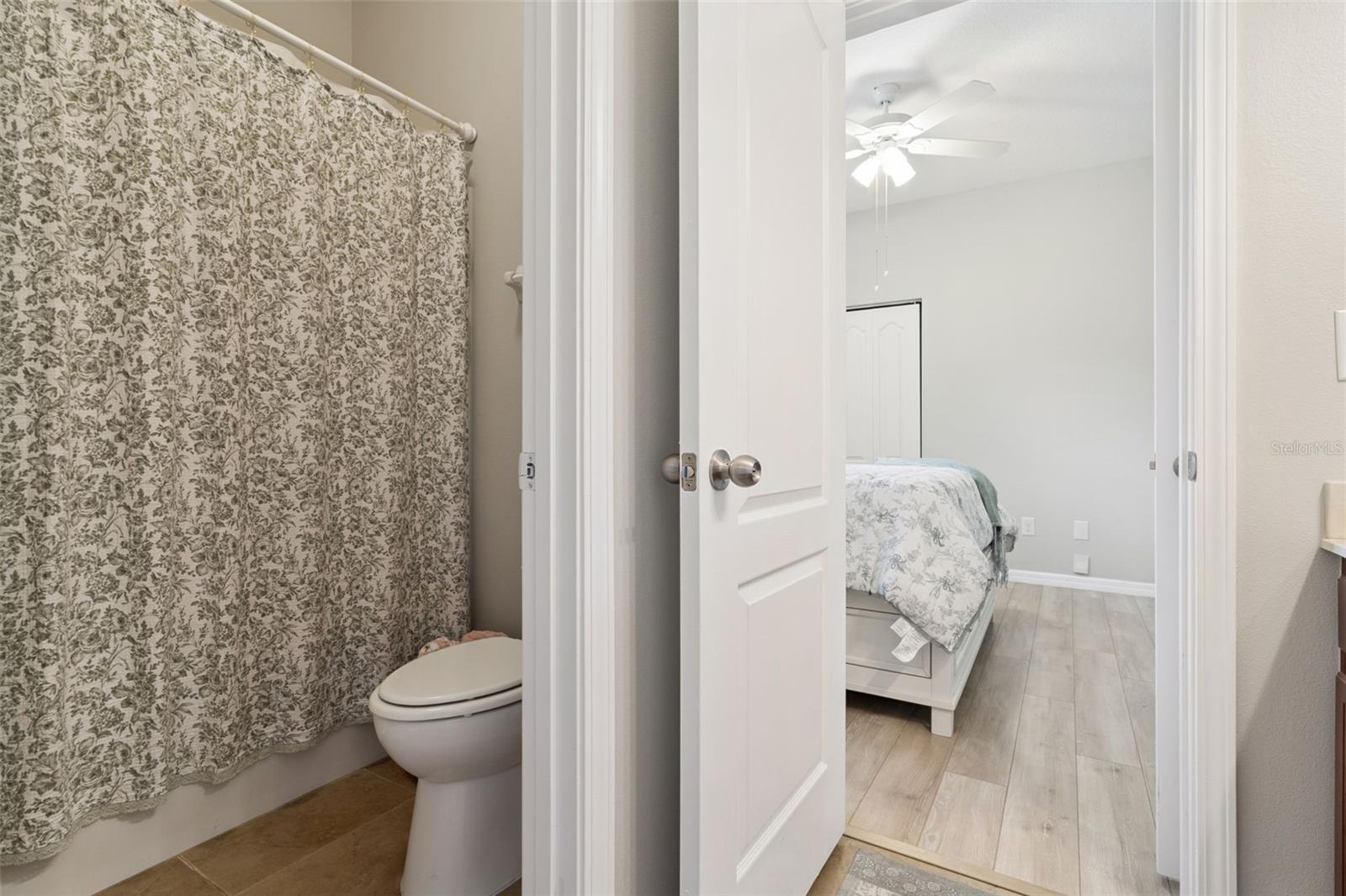 Image 28 of 43 For 1862 Lorenzo Lane