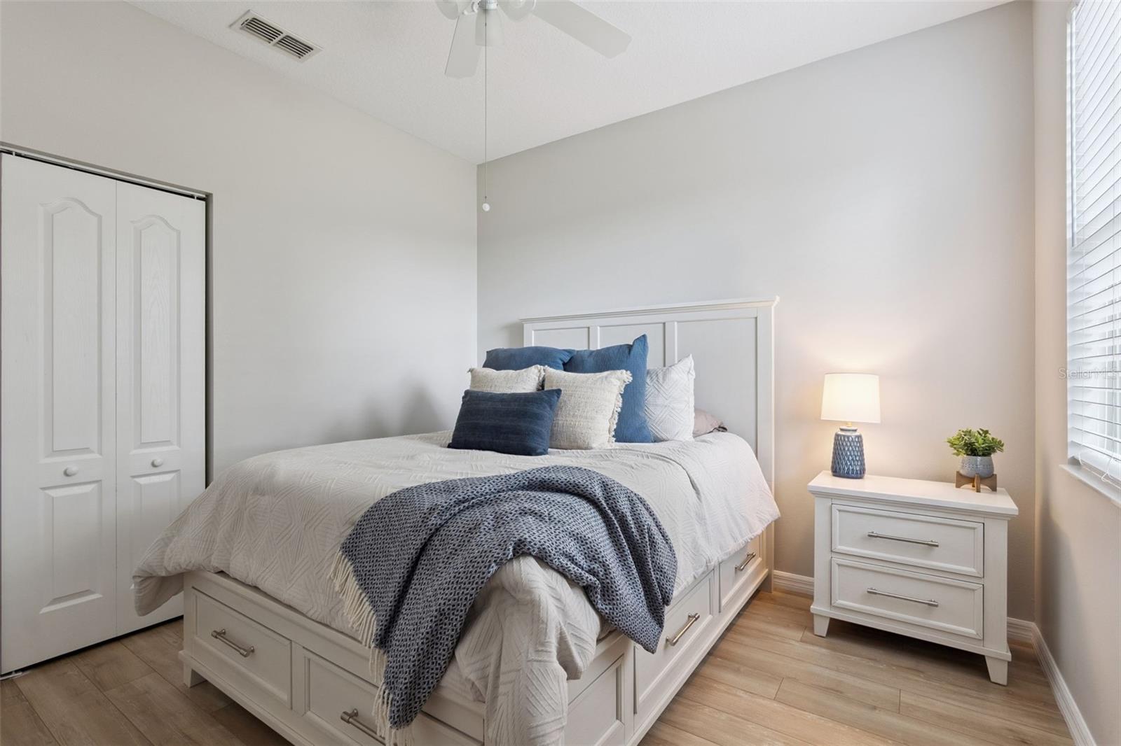 Image 32 of 43 For 1862 Lorenzo Lane