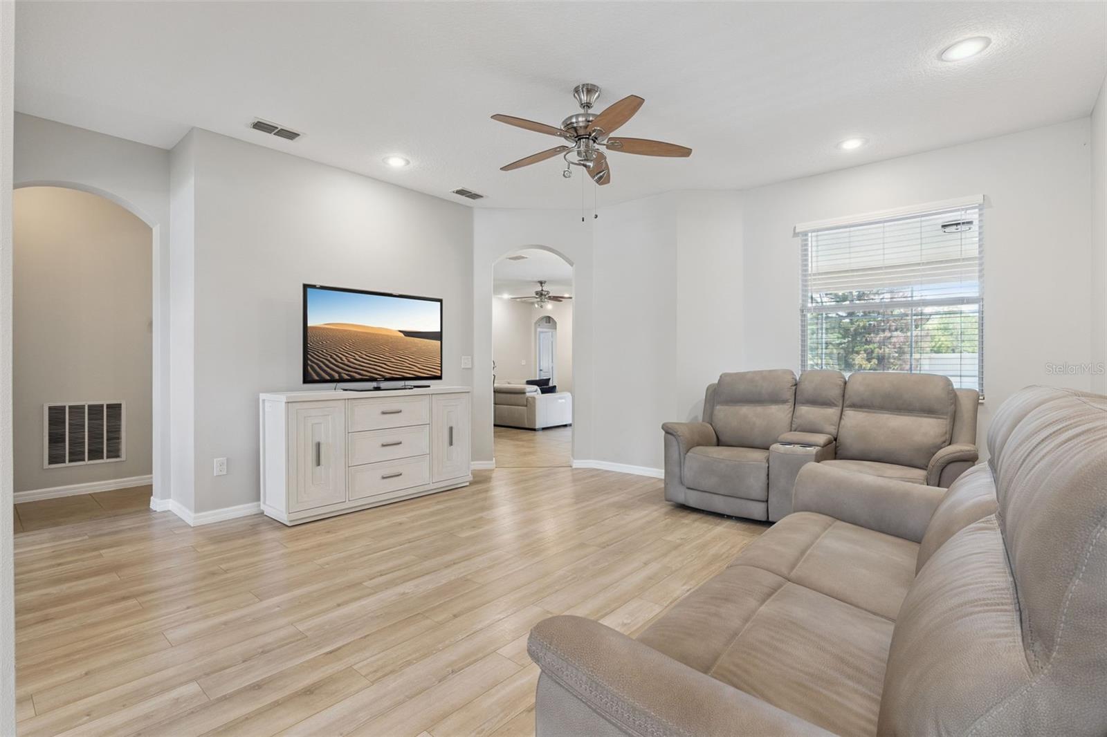 Image 9 of 43 For 1862 Lorenzo Lane