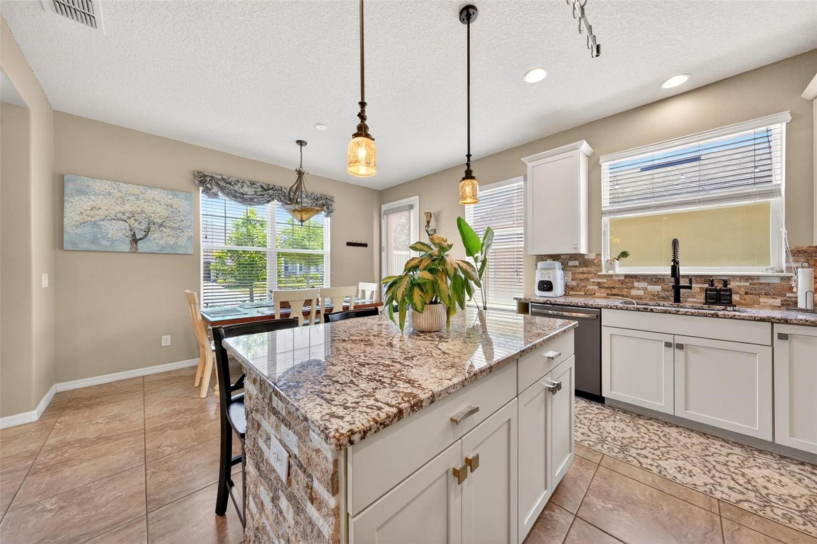 Image 19 of 78 For 7875 Gamemaster Avenue