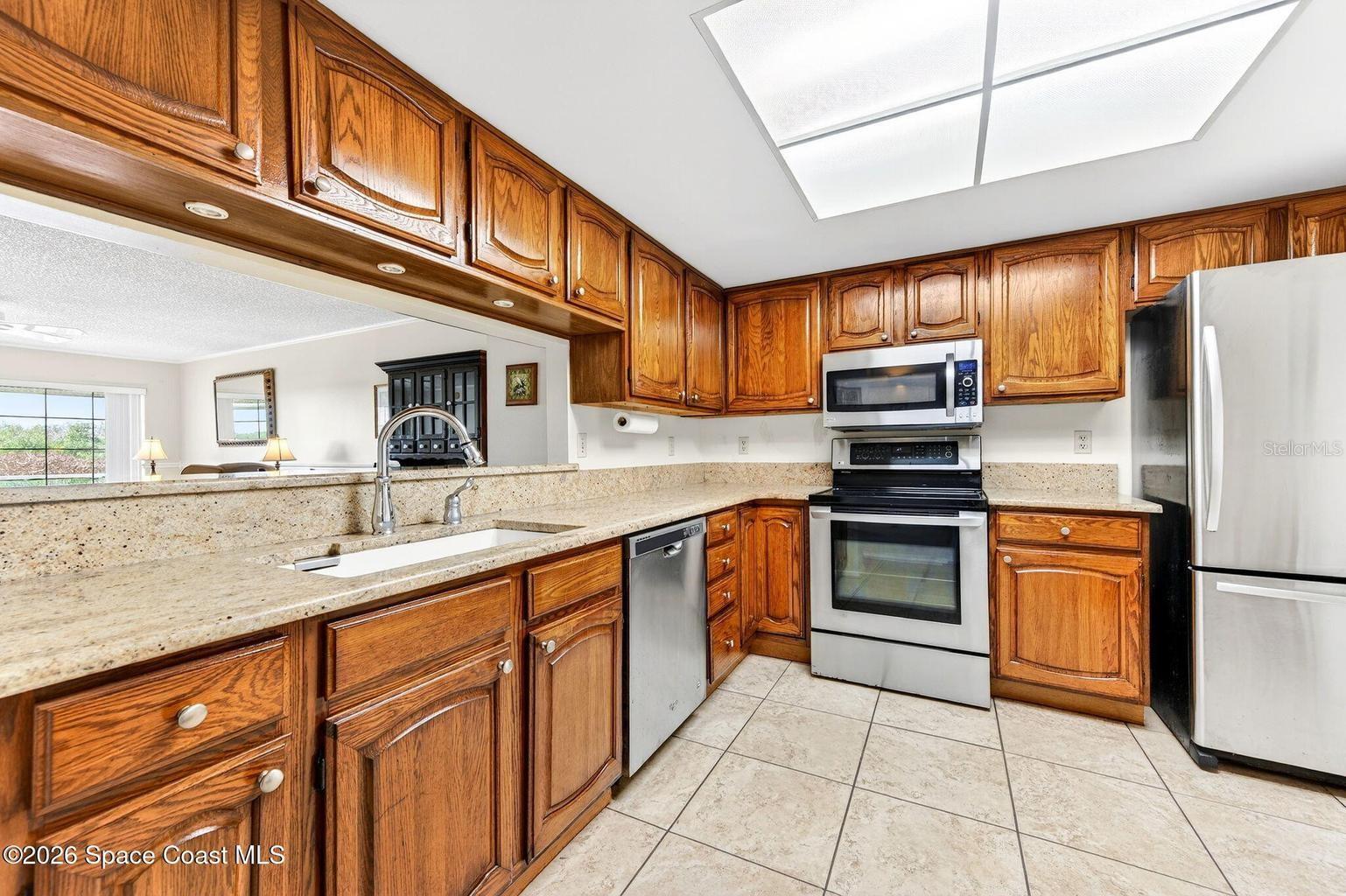 Image 3 of 29 For 580 Brevard Avenue 815