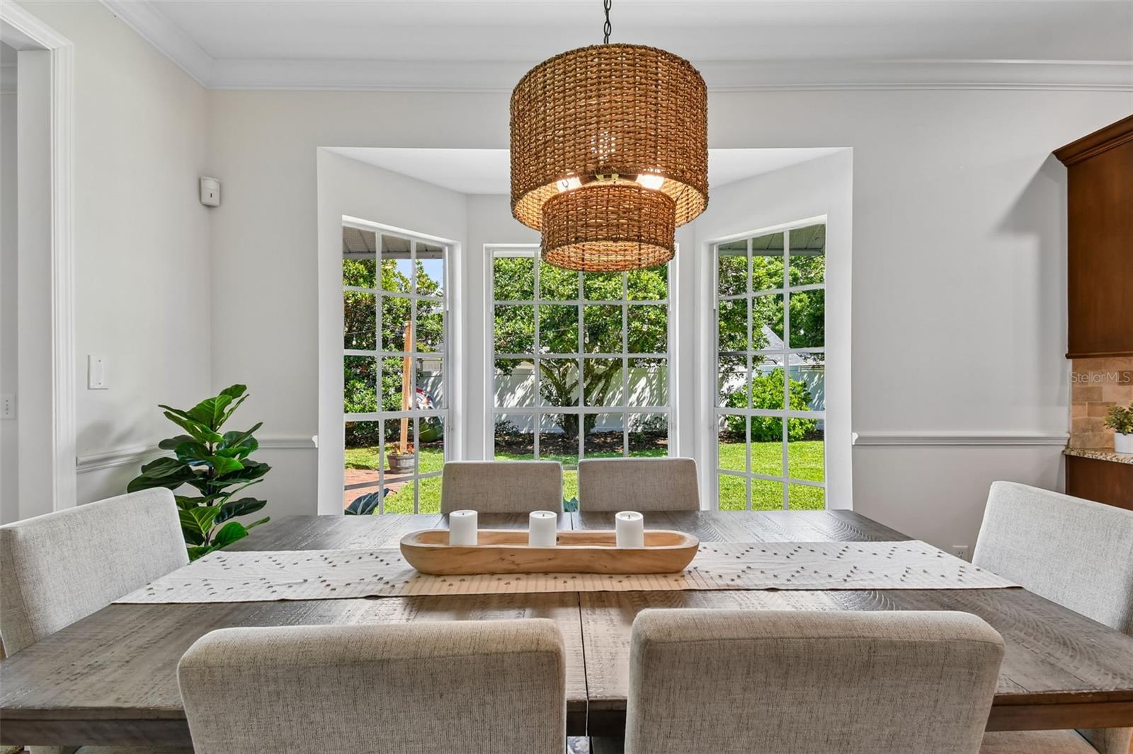 Image 21 of 91 For 4140 Conway Place Circle