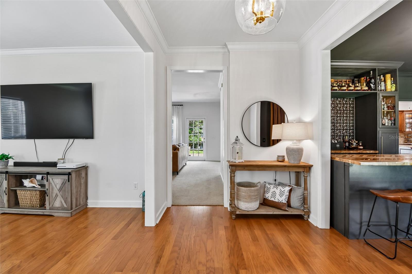 Image 5 of 91 For 4140 Conway Place Circle