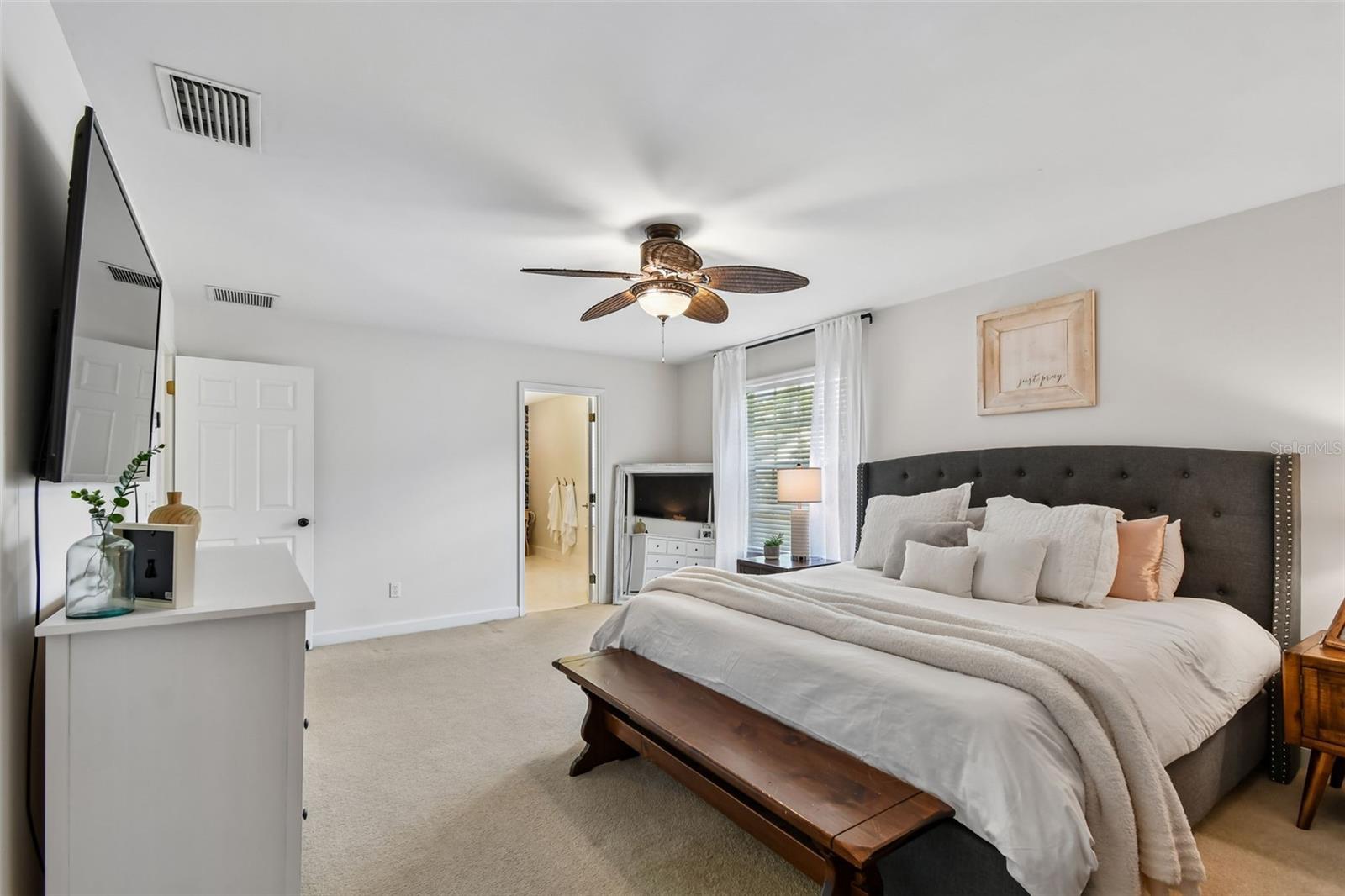 Image 50 of 91 For 4140 Conway Place Circle