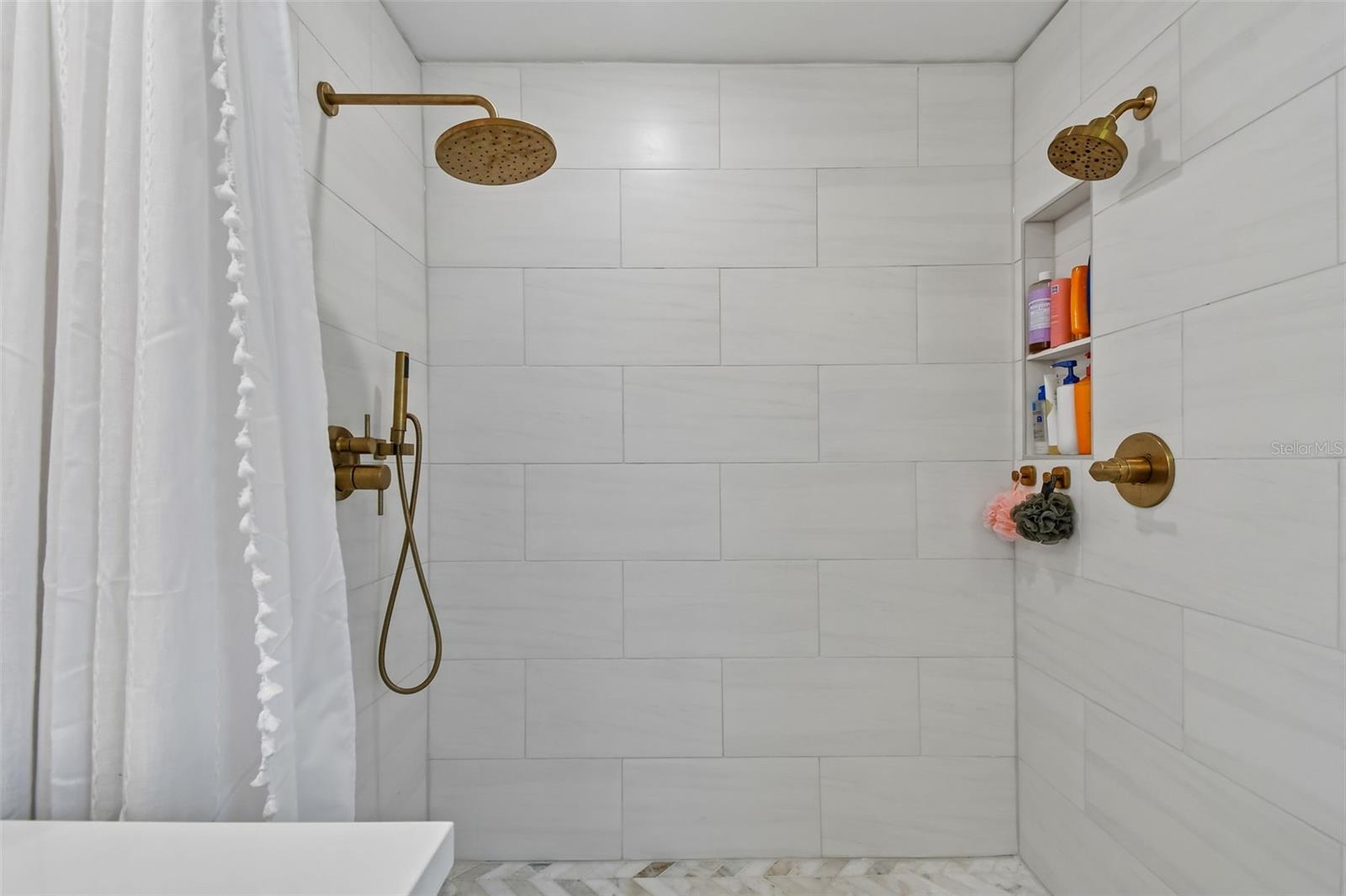 Image 55 of 91 For 4140 Conway Place Circle