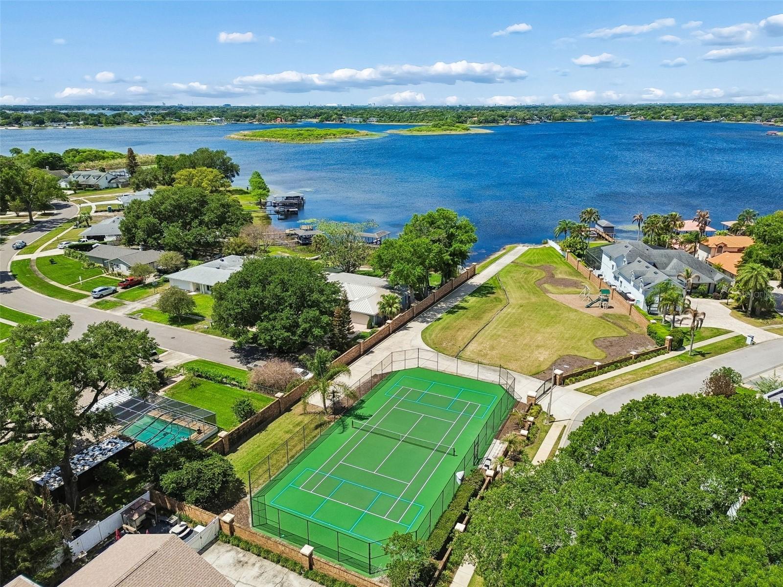 Image 77 of 91 For 4140 Conway Place Circle