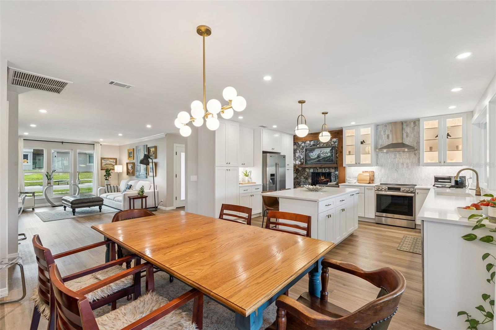 Image 12 of 48 For 129 Laurel Oak Drive