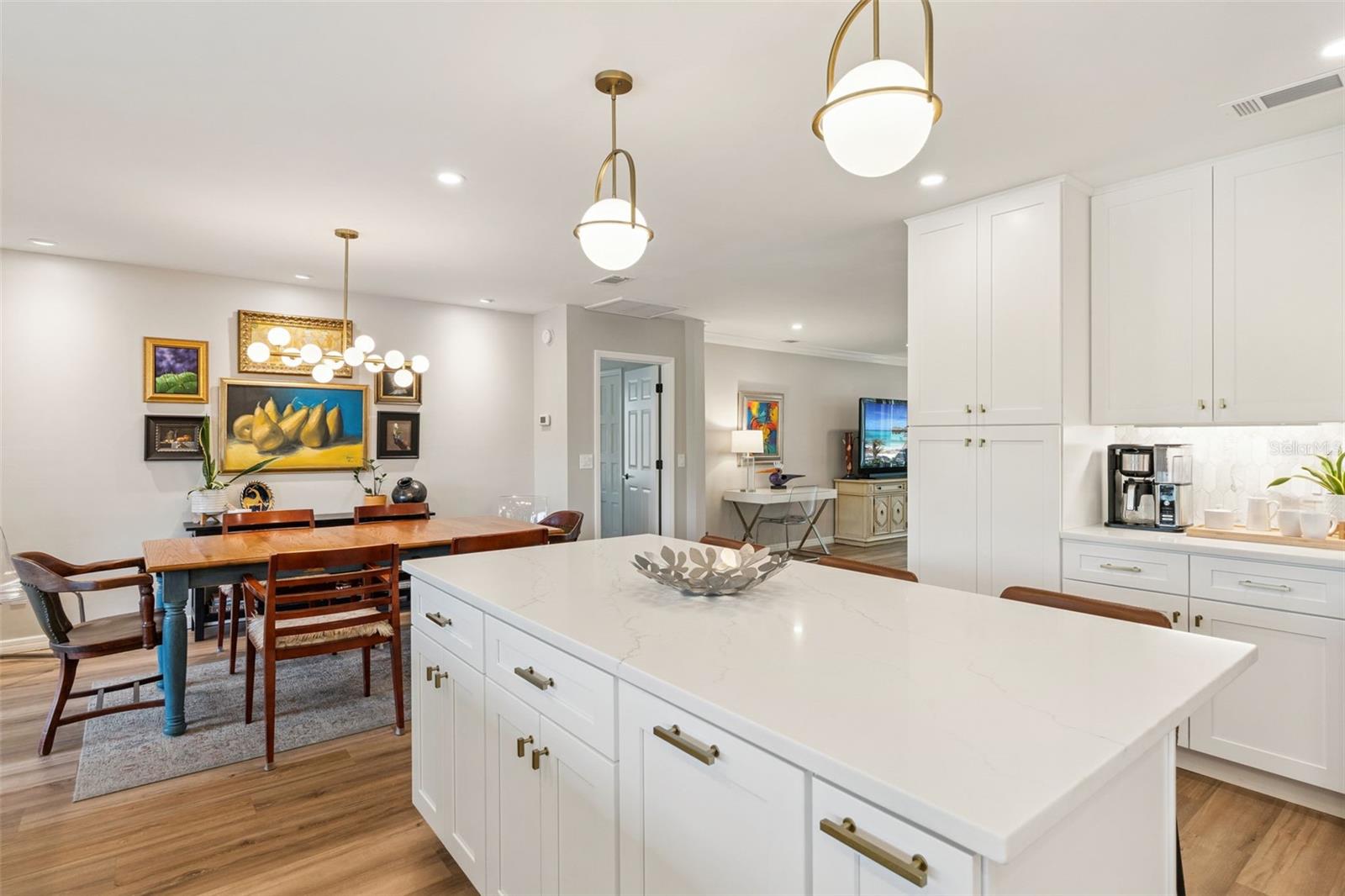 Image 15 of 48 For 129 Laurel Oak Drive