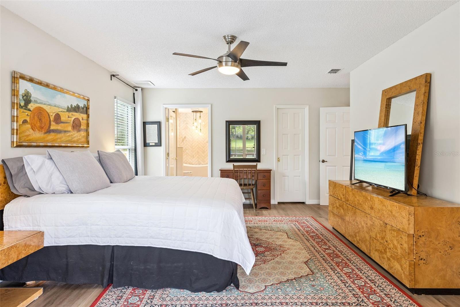 Image 18 of 48 For 129 Laurel Oak Drive