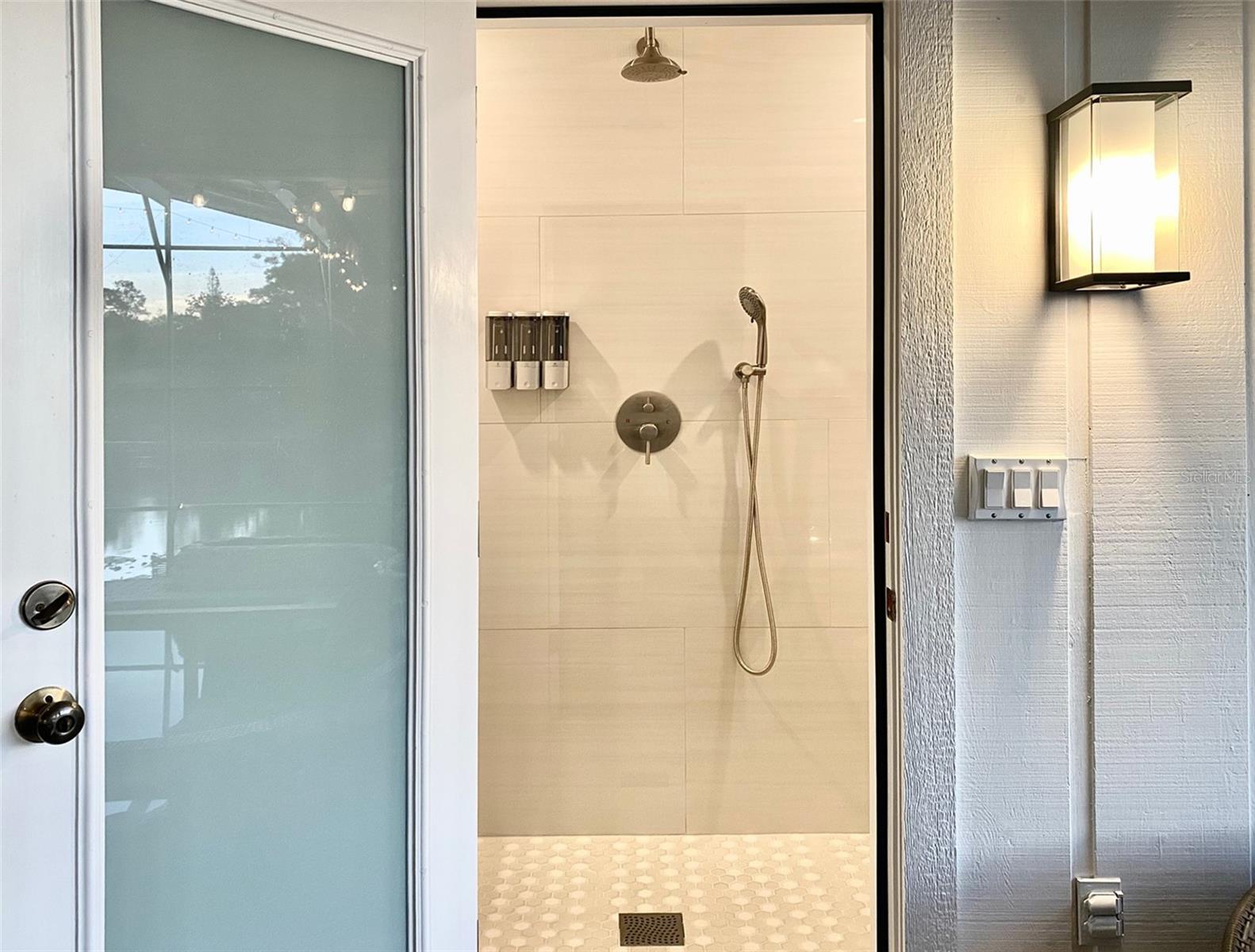 Image 35 of 48 For 129 Laurel Oak Drive