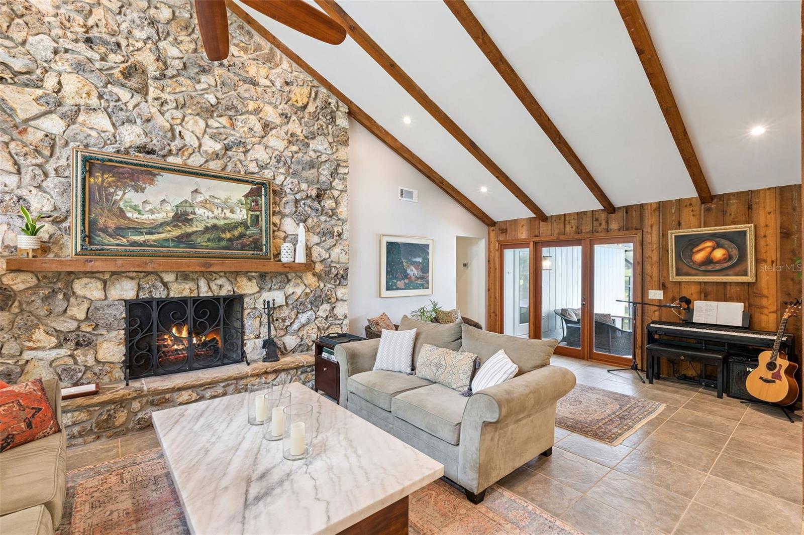 Image 7 of 48 For 129 Laurel Oak Drive