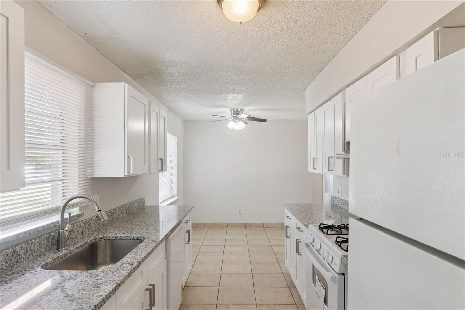 Image 4 of 10 For 2853 Sanford Avenue