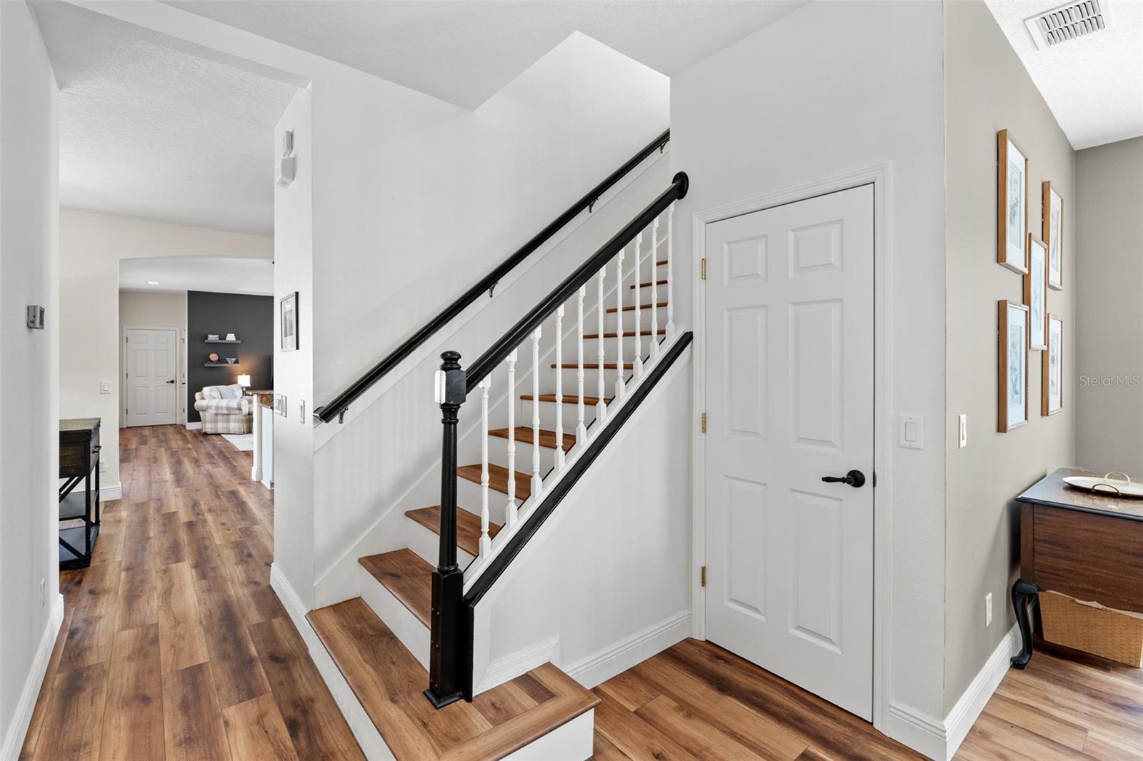 Image 19 of 40 For 201 Burgess Drive