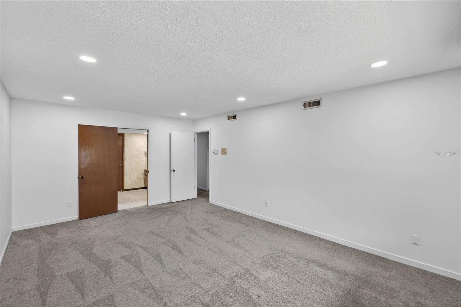 Image 14 of 24 For 2111 Mallard Circle