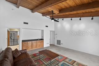 Image 6 of 24 For 2111 Mallard Circle