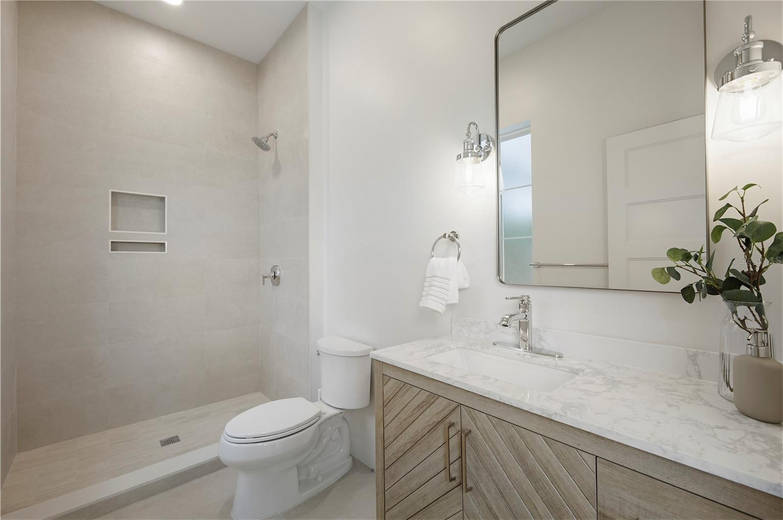 Image 31 of 49 For 2430 Chantilly Avenue