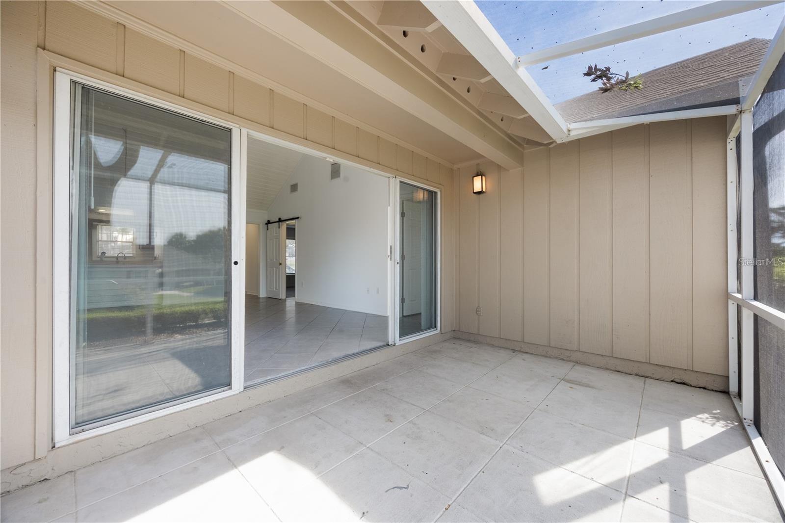 Image 23 of 25 For 1134 Villa Lane 95