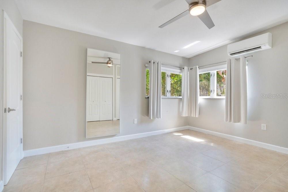 Image 24 of 42 For 1822 Yorkshire Drive