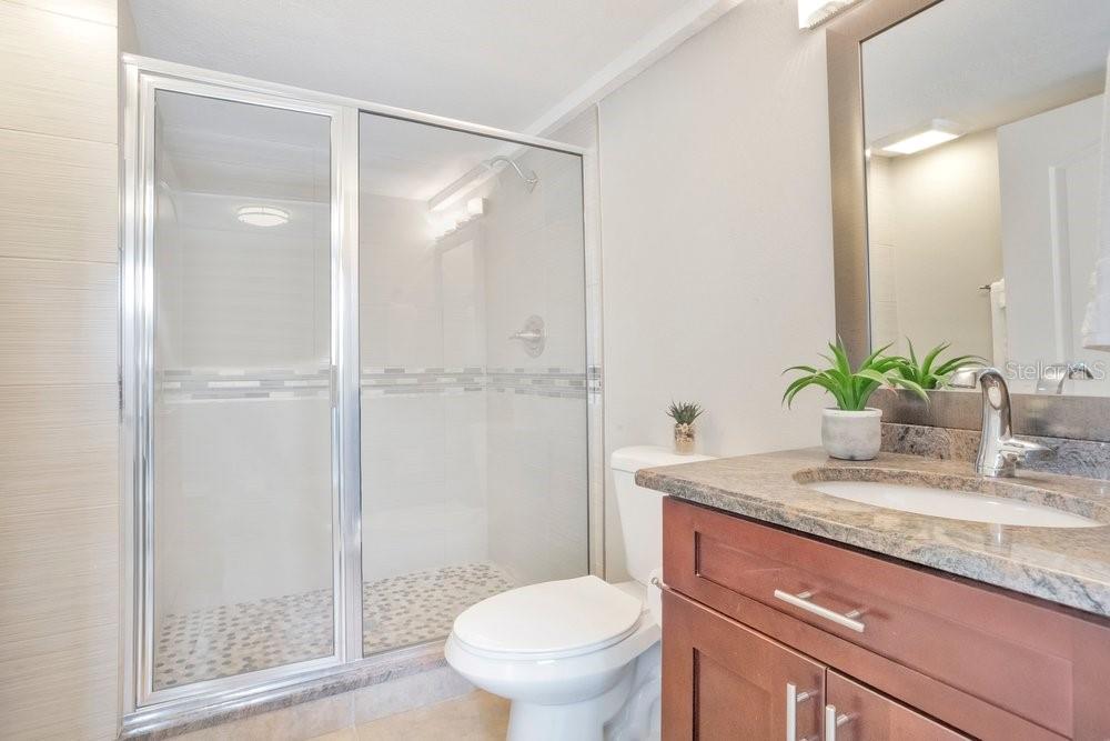 Image 27 of 42 For 1822 Yorkshire Drive