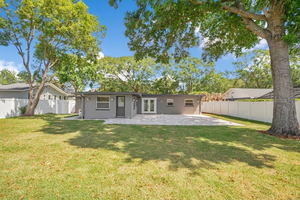 Image 36 of 42 For 1822 Yorkshire Drive