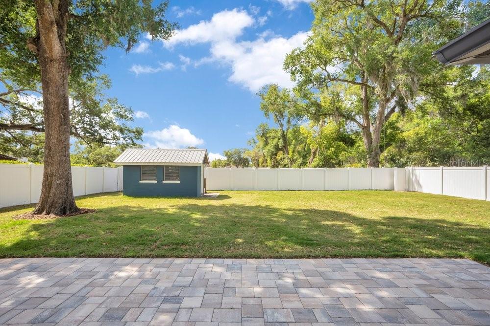 Image 37 of 42 For 1822 Yorkshire Drive