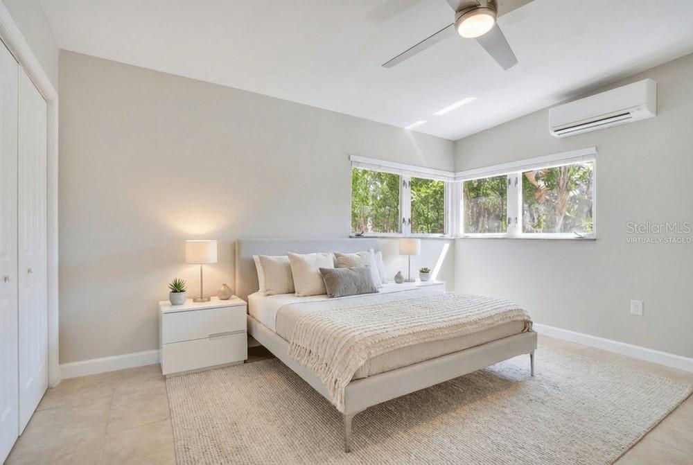 Image 8 of 42 For 1822 Yorkshire Drive